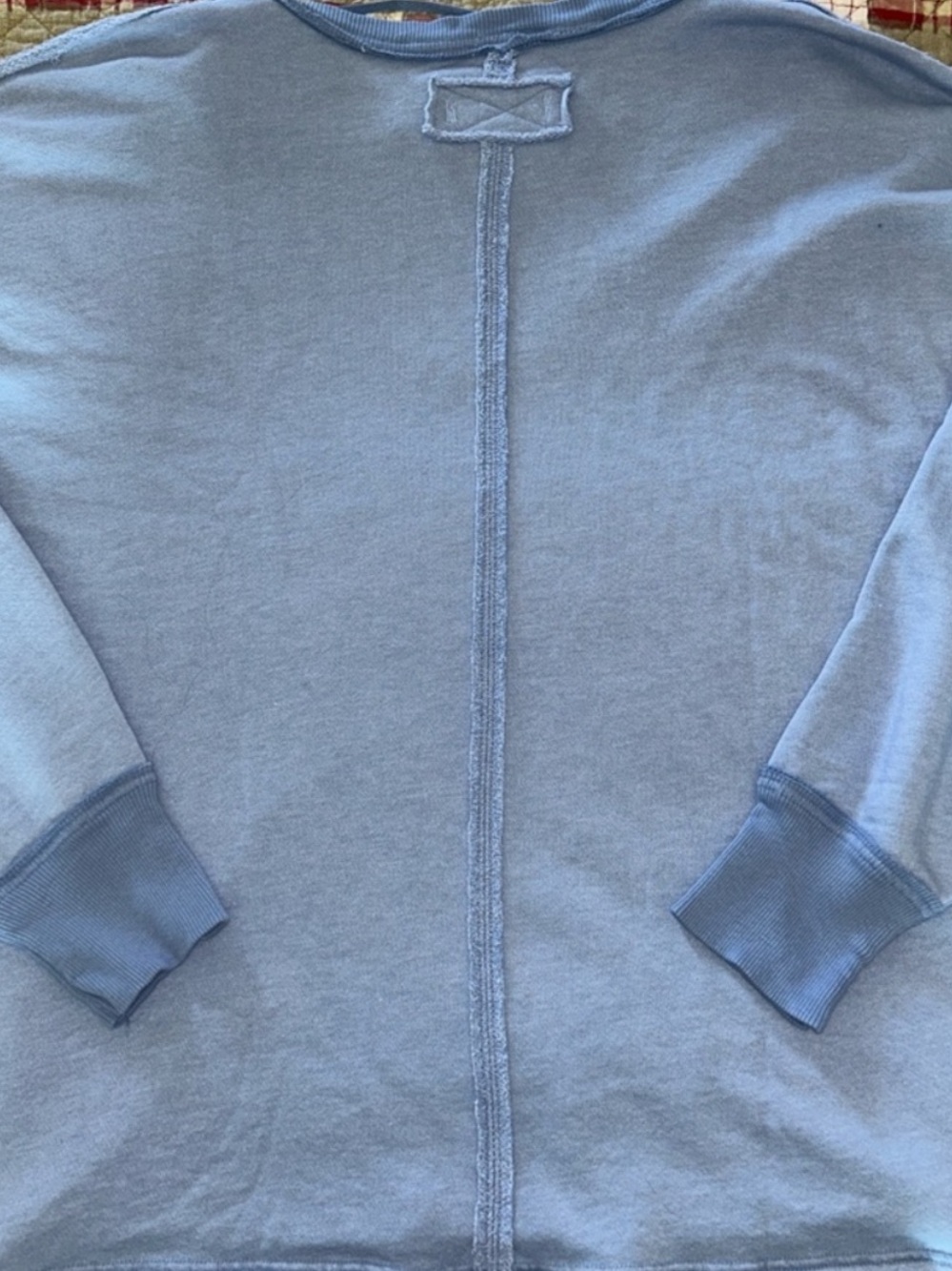 Free People We The Free Venice VNeck Sweatshirt in Periwinkle. Size Small. - Picture 7 of 7